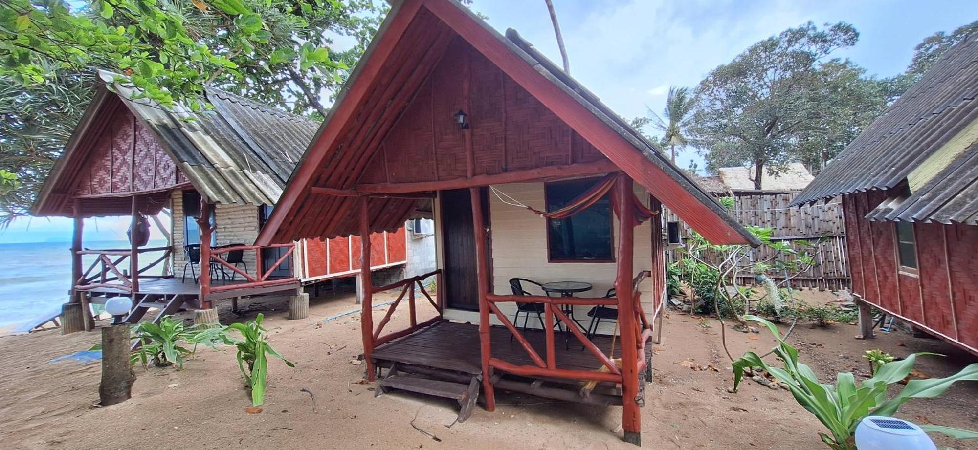 Breizh Cape Beach Bungalows Ko Lanta Habitación foto