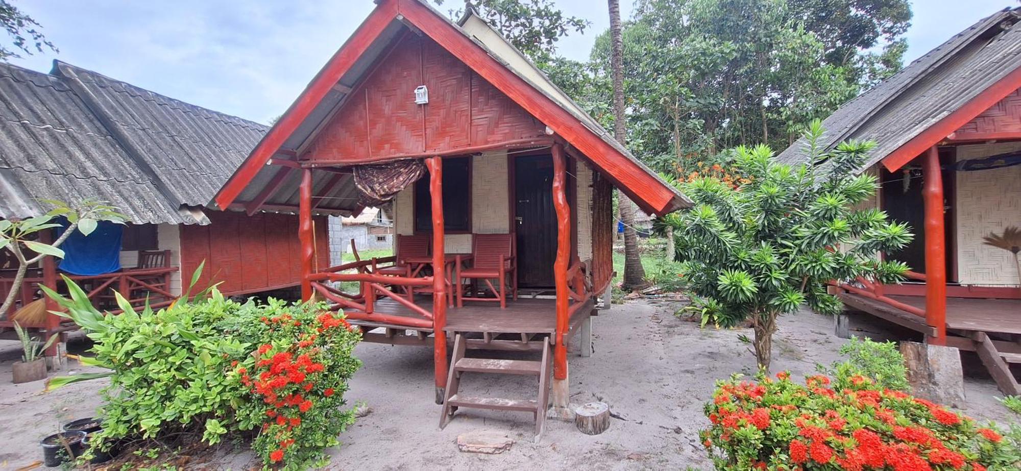 Breizh Cape Beach Bungalows Ko Lanta Habitación foto